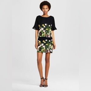 Victoria Beckham/Target Floral Blouse. Size Small.